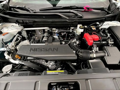 New 2026 Nissan Rogue Platinum image 16