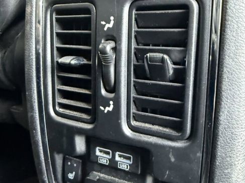 Used 2016 Dodge Durango Limited image 29