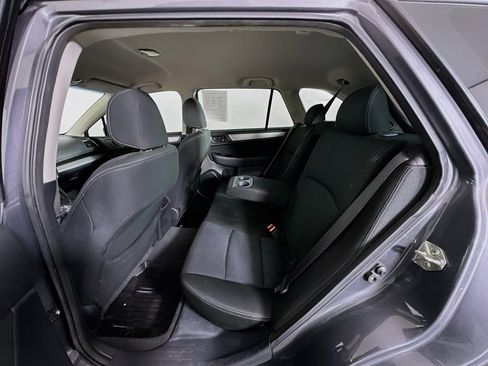 Used 2019 Subaru Outback 2.5i AWD/4WD image 25