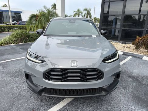Certified 2025 Honda HR-V Sport image 3