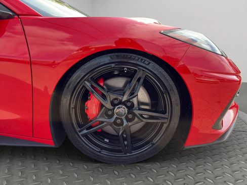 Used 2020 Chevrolet Corvette Stingray Premium Cpe w/ 3LT Preferred Equipment Group RWD image 28
