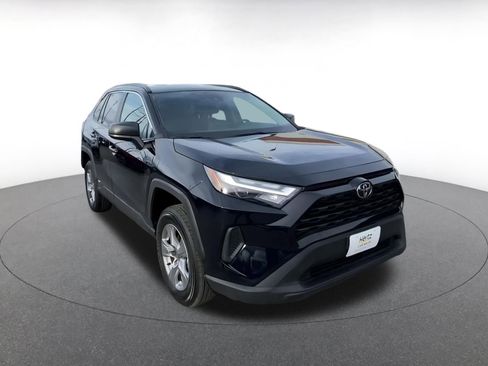 Used 2025 Toyota RAV4 LE image 3