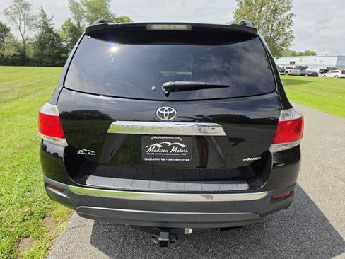 Used 2013 Toyota Highlander Limited AWD/4WD image 7