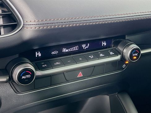 New 2026 MAZDA MAZDA3 s Sport image 10