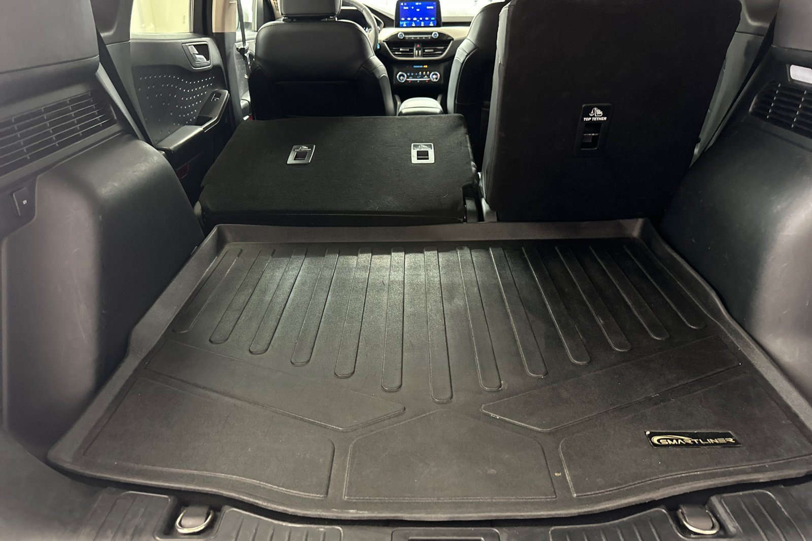 Used 2020 Ford Escape SEL FWD image 24