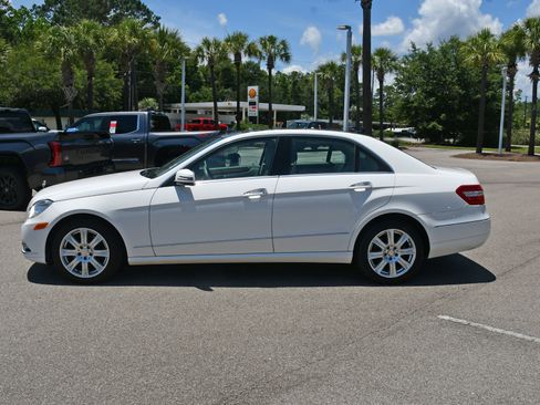 Used 2013 Mercedes-Benz E 350 4MATIC Sedan image 5