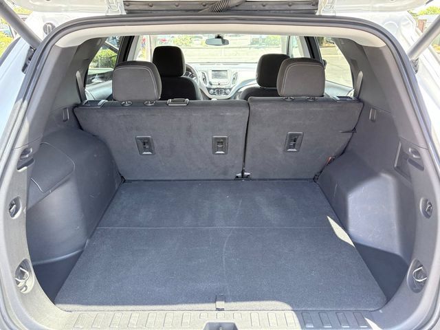 Used 2023 Chevrolet Equinox LT w/ Driver Convenience Package FWD image 27