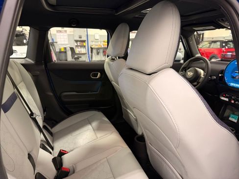 New 2026 MINI Cooper S image 25