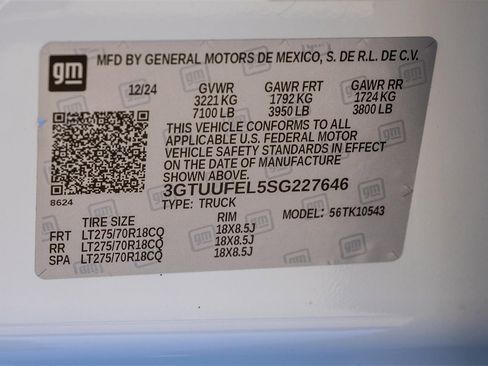 New 2025 GMC Sierra 1500 AT4X image 37