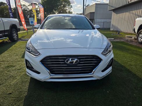Used 2019 Hyundai Sonata SE image 2