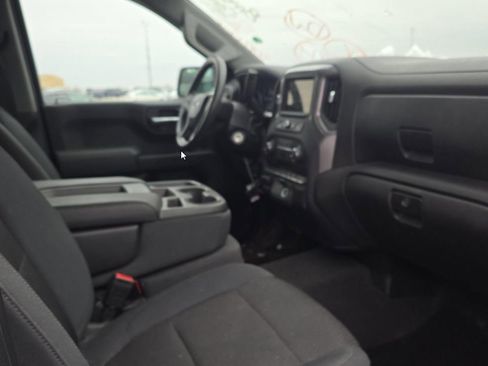 Used 2019 Chevrolet Silverado 1500 Custom image 13