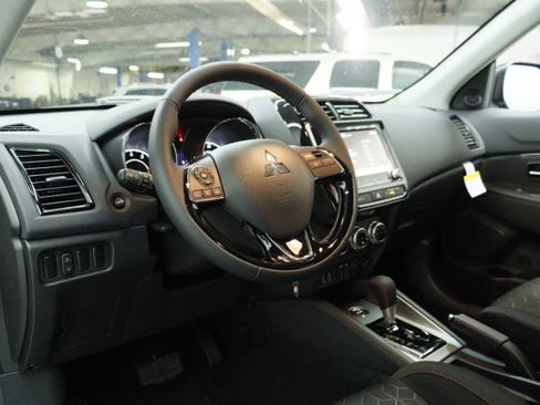 New 2026 Mitsubishi Outlander Sport LE AWD/4WD image 5