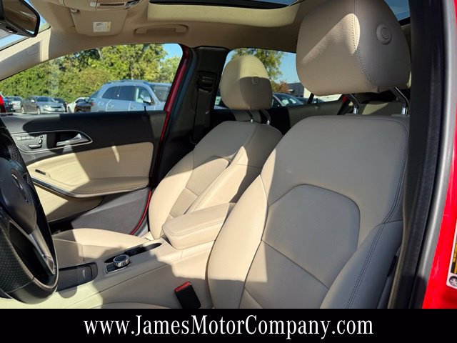 Used 2015 Mercedes-Benz GLA 250 image 13