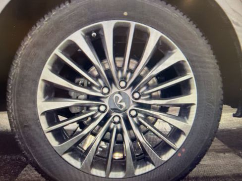 Used 2023 INFINITI QX80 Premium Select w/ Cargo Package image 15