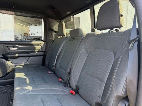 Used 2019 RAM 1500 Big Horn image 9