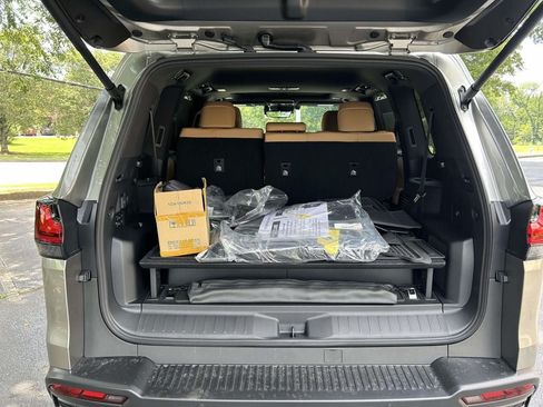 New 2026 Lexus LX 700h Luxury AWD/4WD image 7