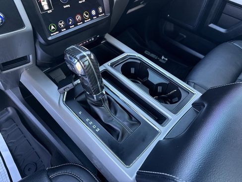 Used 2018 Ford F150 Lariat image 28