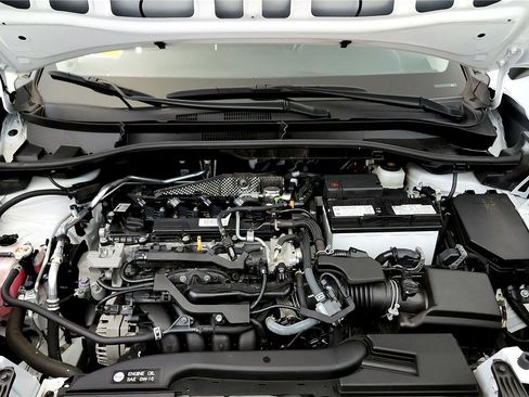 Certified 2023 Toyota Corolla Cross LE w/ Moonroof Package image 15