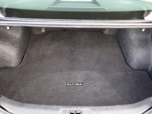 Used 2025 Nissan Altima 2.5 SV image 7