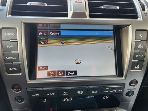 Used 2017 Lexus GX 460 Premium AWD/4WD image 16