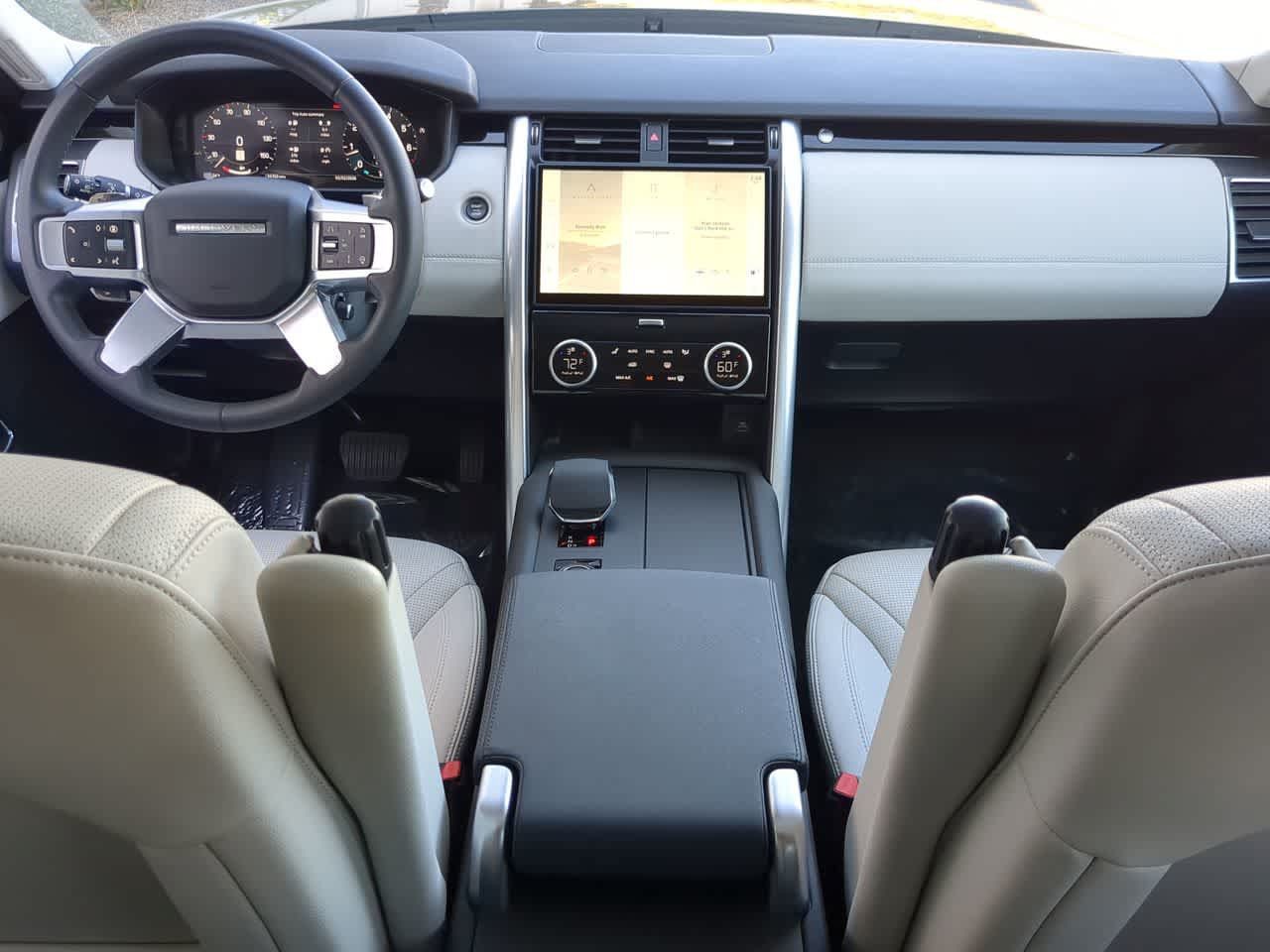 Certified 2025 Land Rover Discovery S AWD/4WD image 15