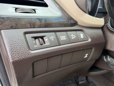 Used 2018 Hyundai Santa Fe Sport image 17