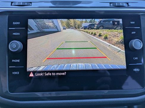 Used 2024 Volkswagen Tiguan SEL R-Line AWD/4WD image 26