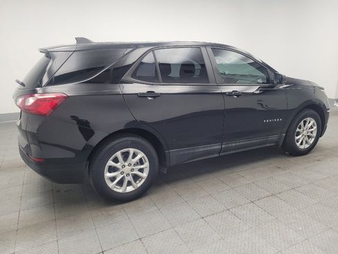Used 2021 Chevrolet Equinox LS FWD image 10
