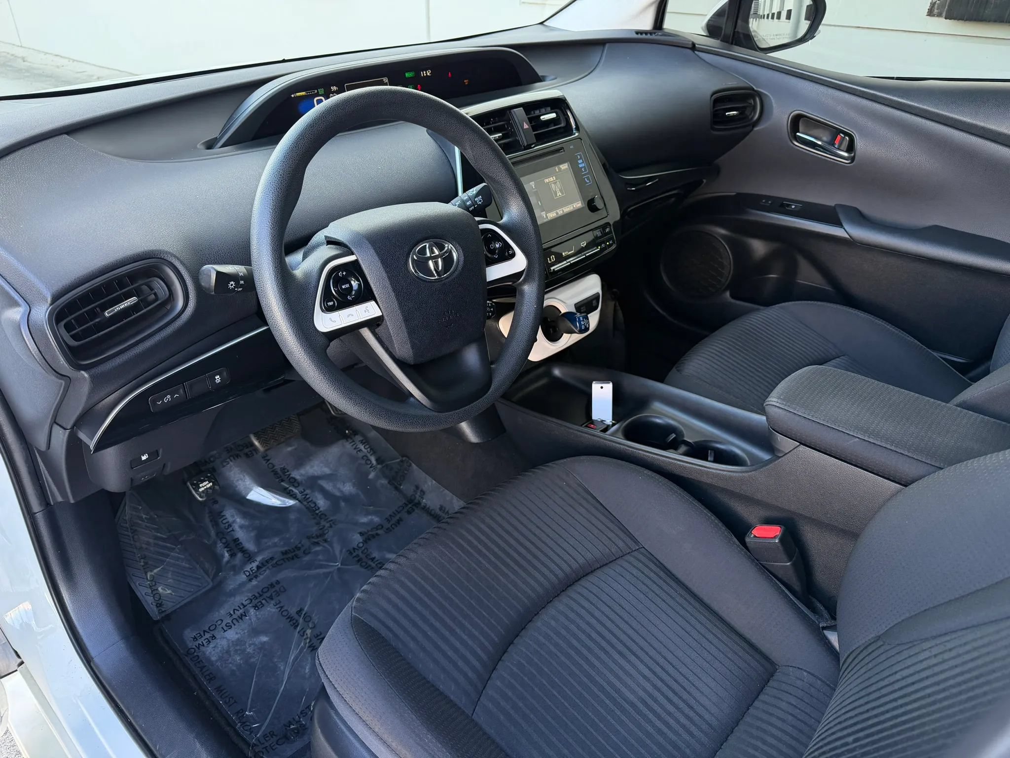 Used 2016 Toyota Prius Two w/ Preferred Accessory Package FWD image 10