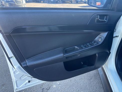 Used 2013 Mitsubishi Lancer Ralliart image 12