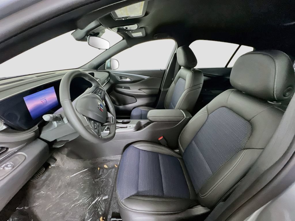 New 2026 Buick Envista Sport Touring w/ Convenience I Package FWD image 18