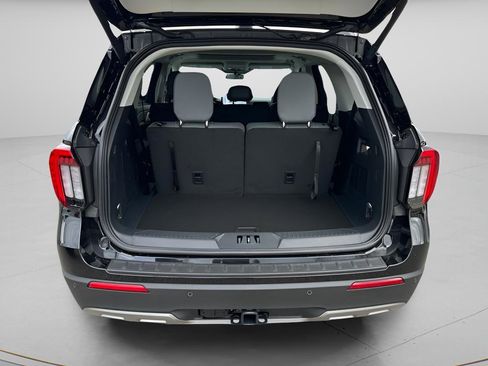 New 2026 Ford Explorer Active w/ Active Comfort Package image 7