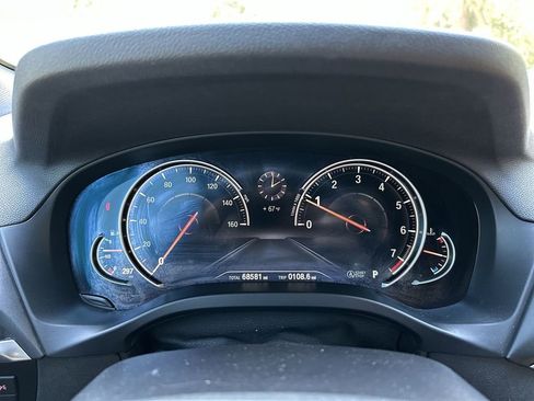 Used 2019 BMW X3 sDrive30i w/ Executive Package image 11