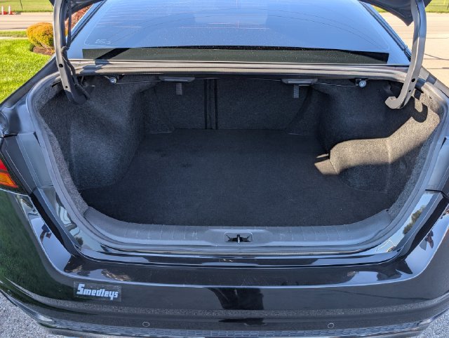 Used 2019 Nissan Altima 2.5 SL FWD image 9