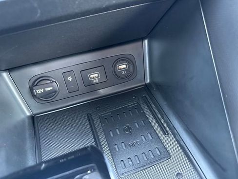 Certified 2023 Hyundai Sonata Limited FWD image 33