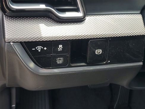 New 2025 Kia Sportage LX image 19