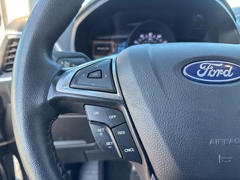 Used 2024 Ford Edge SEL image 23