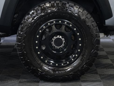 Used 2017 Toyota Tacoma TRD Pro image 56