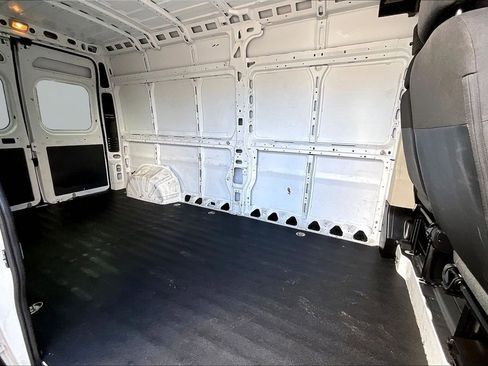 Used 2021 RAM ProMaster 2500 image 15