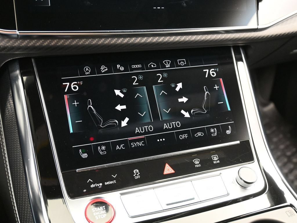 Used 2024 Audi RS Q8 AWD/4WD image 22
