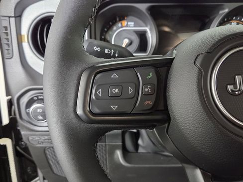 New 2026 Jeep Gladiator Sport AWD/4WD image 13