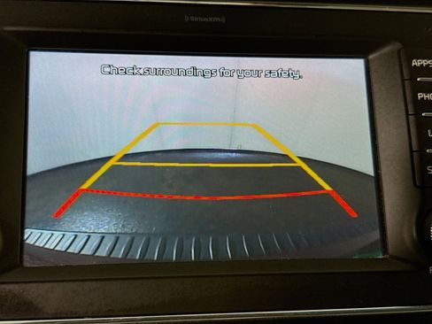 Used 2018 Kia Sedona LX w/ LX Essentials Premium Package image 19