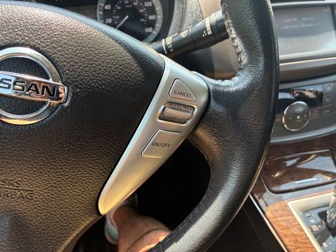 Used 2014 Nissan Sentra SL w/ Premium Package FWD image 27