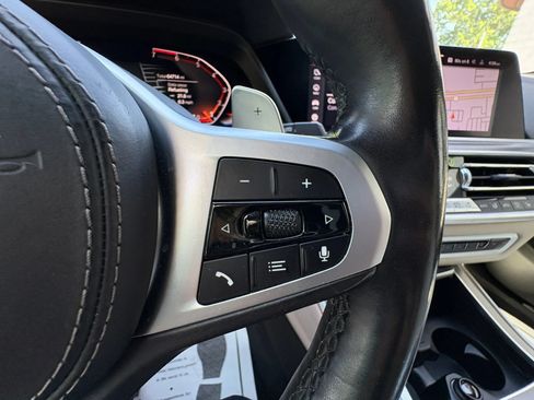 Used 2019 BMW X5 xDrive50i w/ M Sport Package AWD/4WD image 37