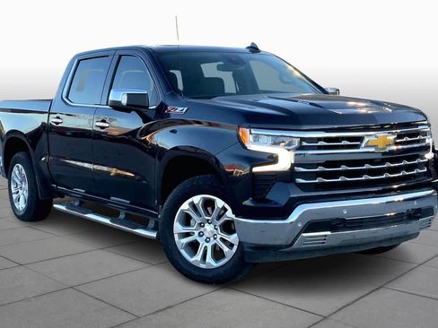Used 2023 Chevrolet Silverado 1500 LTZ image 3