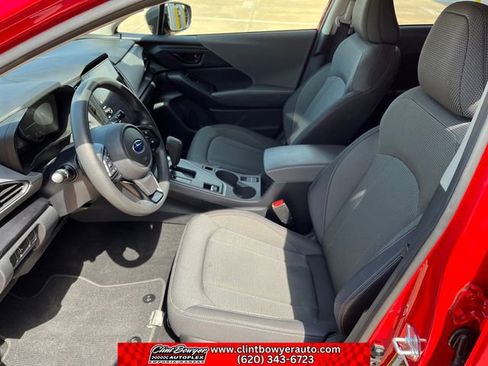 Used 2024 Subaru Crosstrek 2.0i Premium AWD/4WD image 10