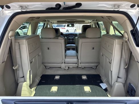 Used 2008 Lexus LX 570 4WD image 41