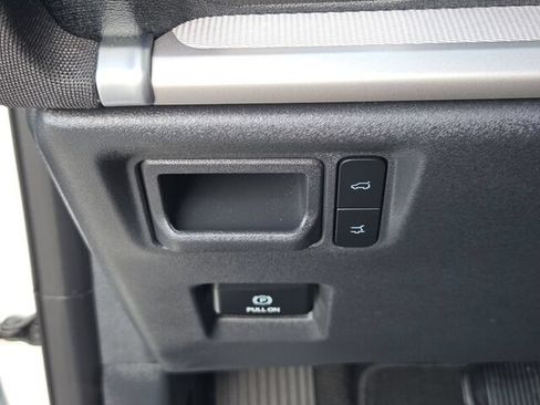 Used 2025 Ford Expedition Active RWD image 28