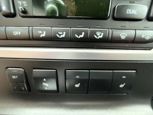 Used 2007 Mercury Mountaineer Premier image 33