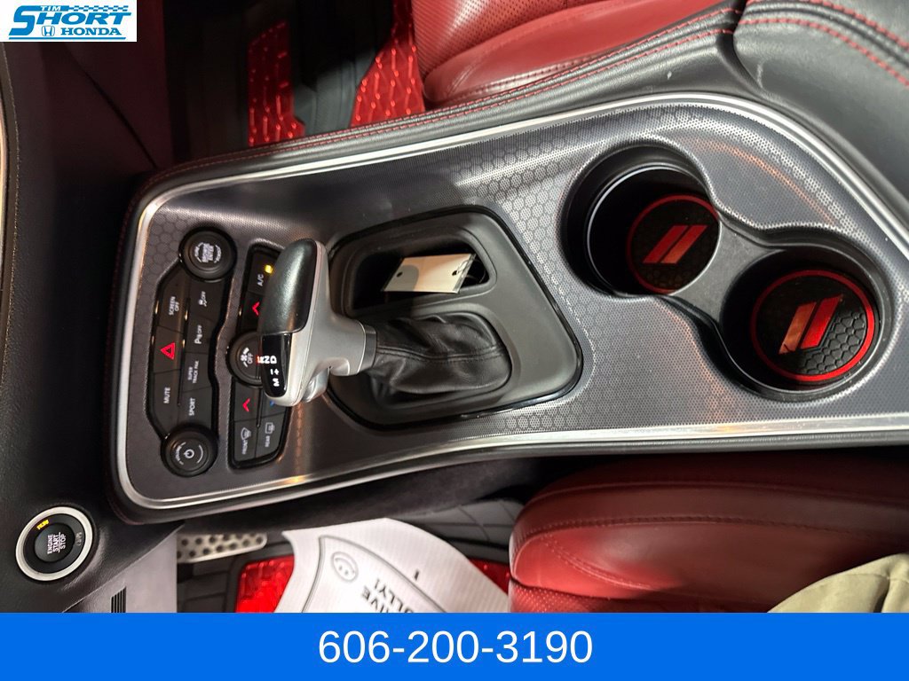 Used 2017 Dodge Challenger GT w/ Driver Convenience Group AWD/4WD image 17